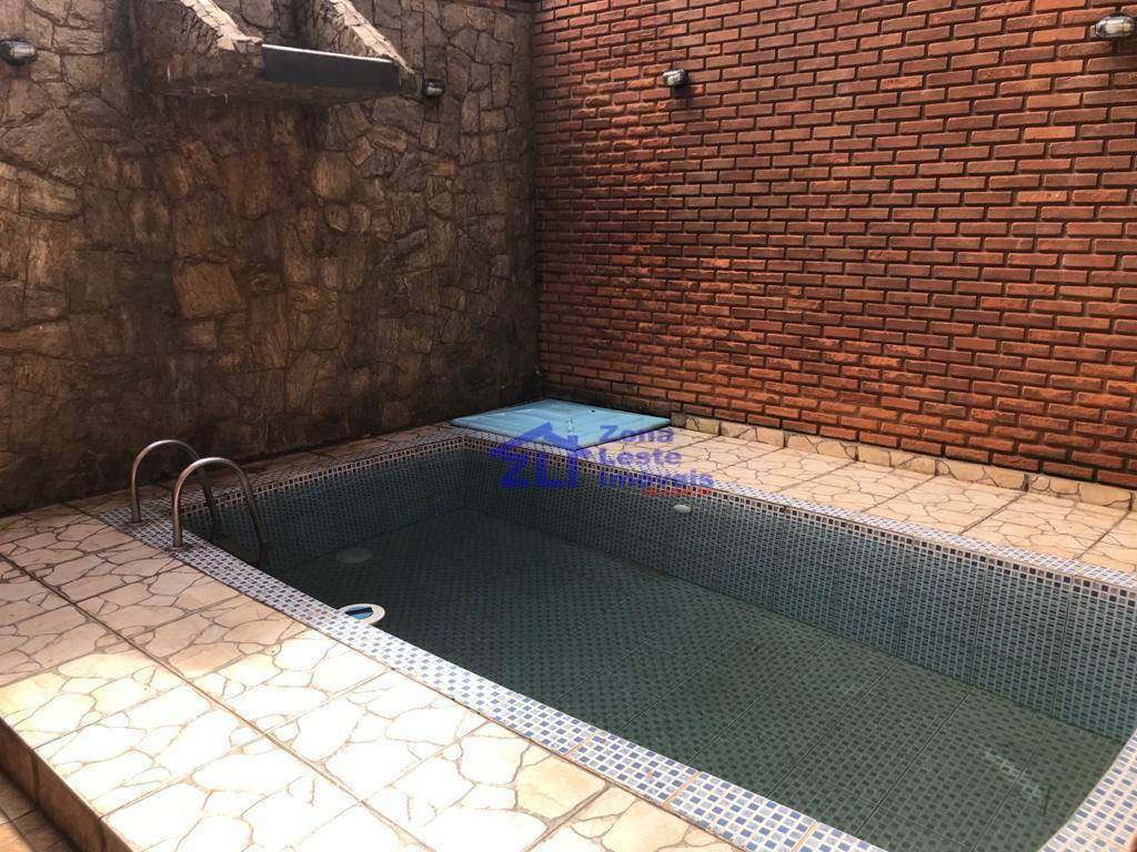 Sobrado à venda com 3 quartos, 240m² - Foto 13