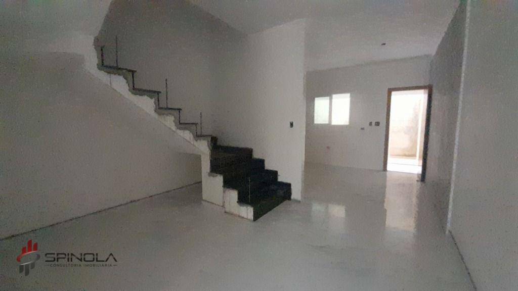 Sobrado à venda com 2 quartos, 100m² - Foto 12