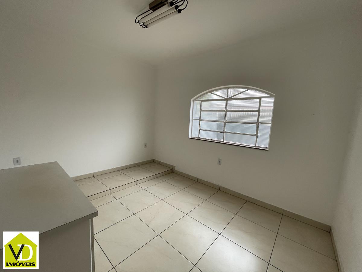 Sobrado à venda com 5 quartos, 360m² - Foto 23