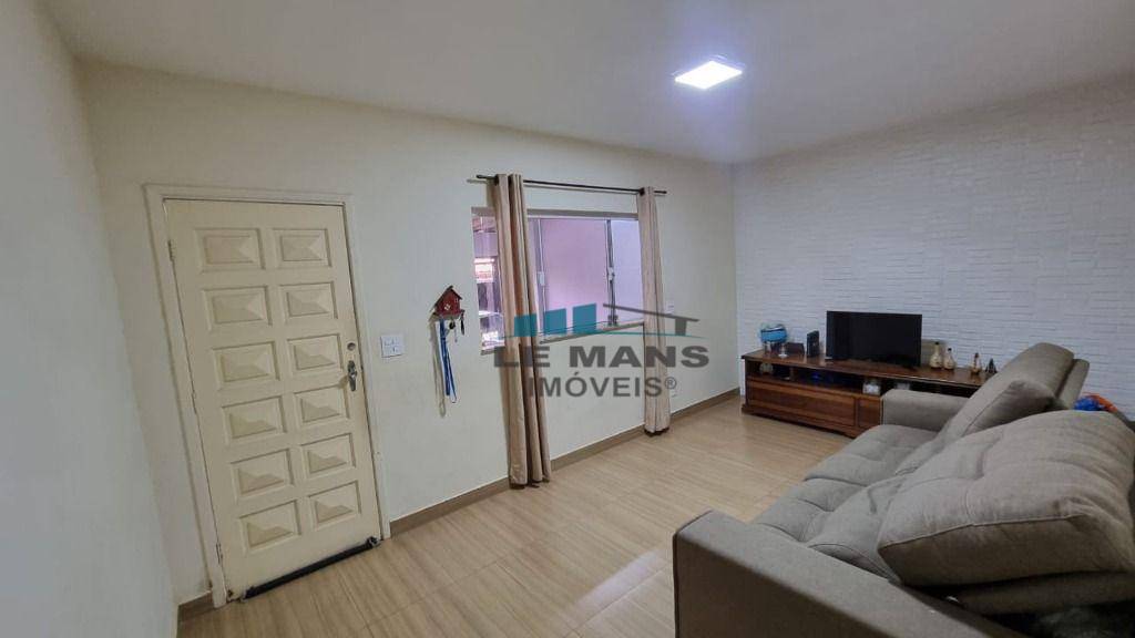 Casa à venda com 2 quartos, 98m² - Foto 14