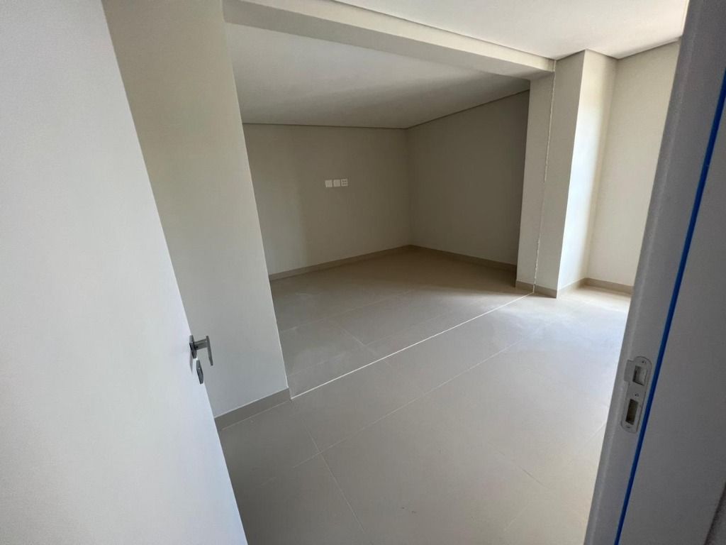 Apartamento à venda com 1 quarto, 70m² - Foto 87