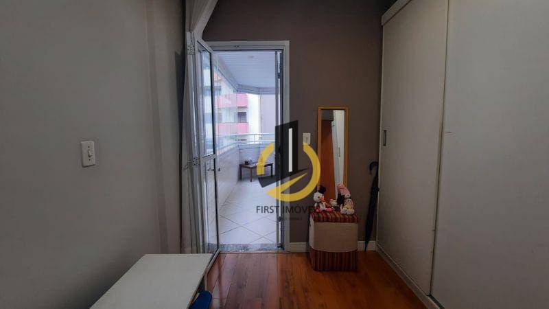 Apartamento à venda com 2 quartos, 70m² - Foto 15