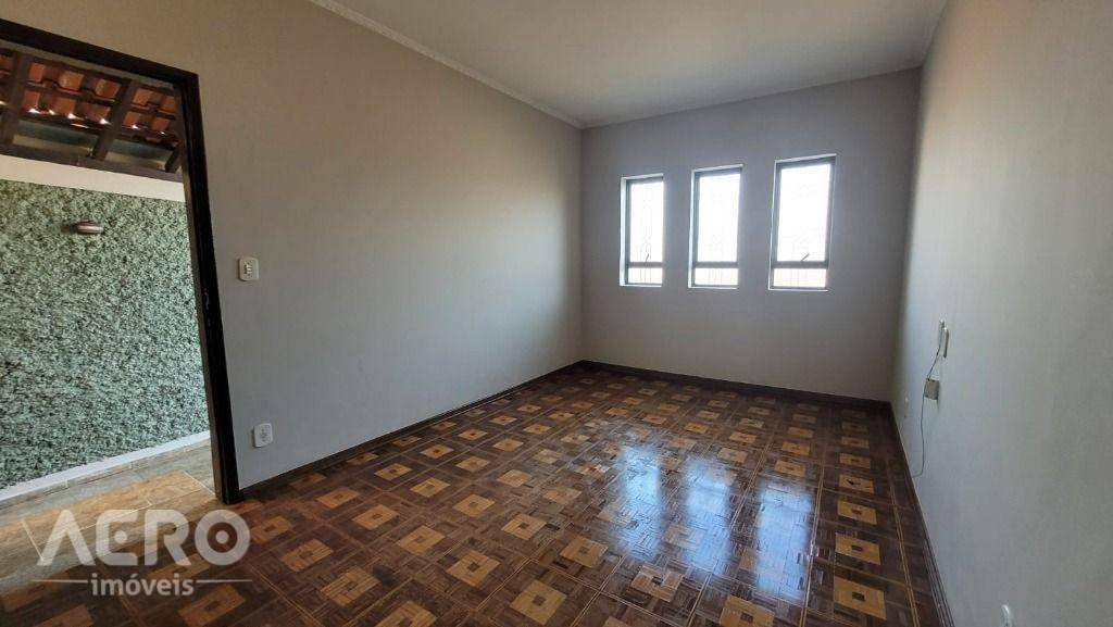 Casa, 3 quartos, 97 m² - Foto 3