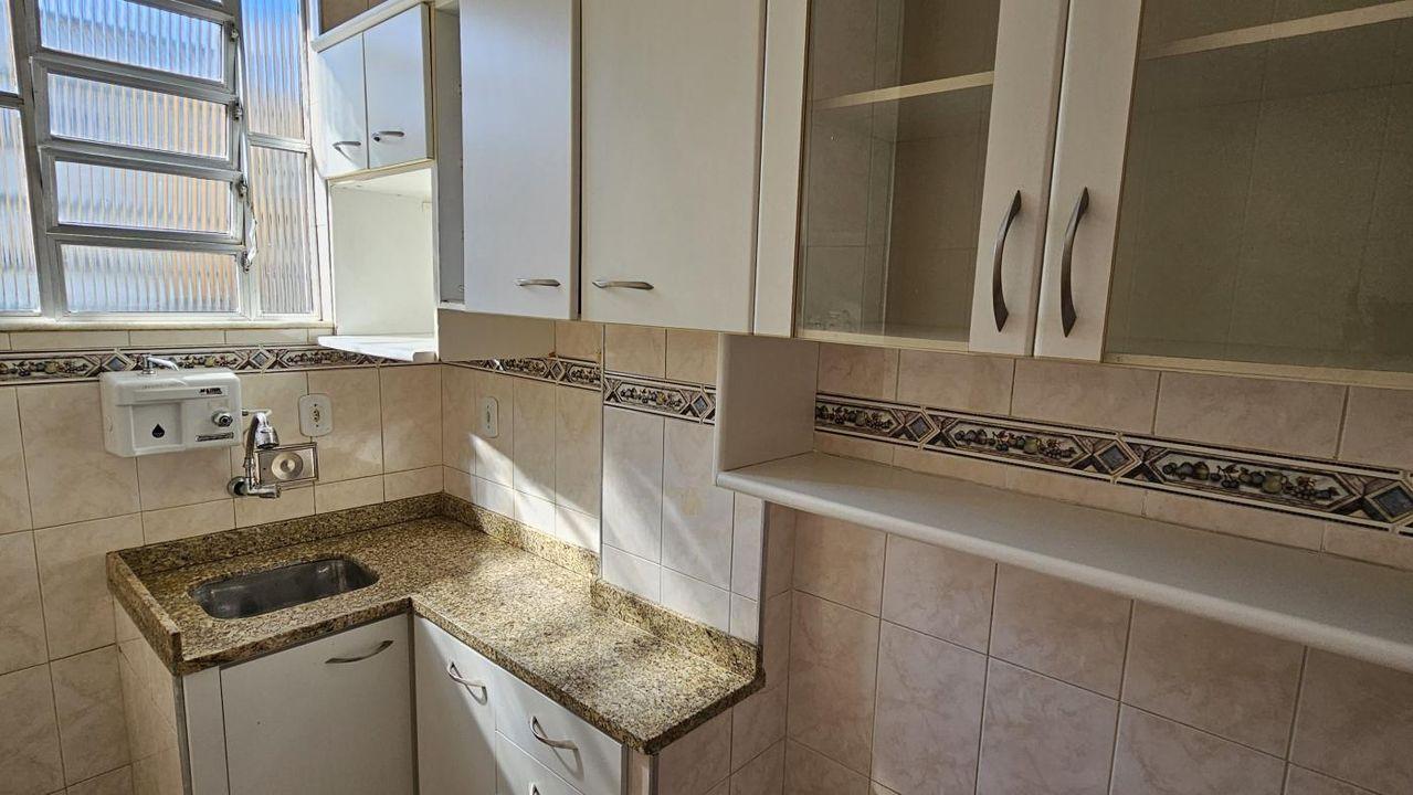 Apartamento à venda com 1 quarto, 37m² - Foto 22