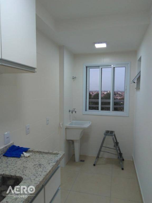 Apartamento à venda e aluguel com 3 quartos, 70m² - Foto 8