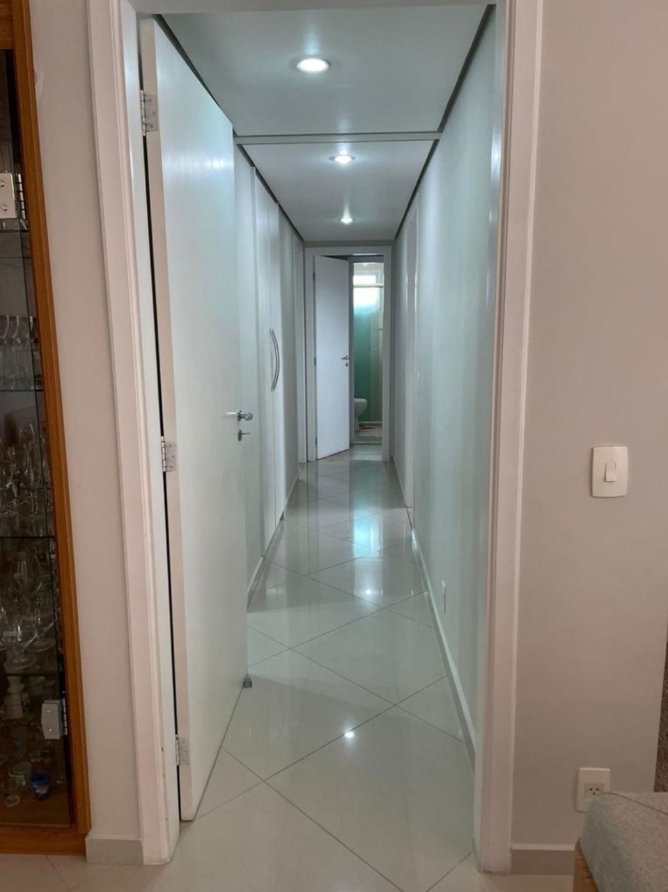 Apartamento à venda com 3 quartos, 115m² - Foto 11