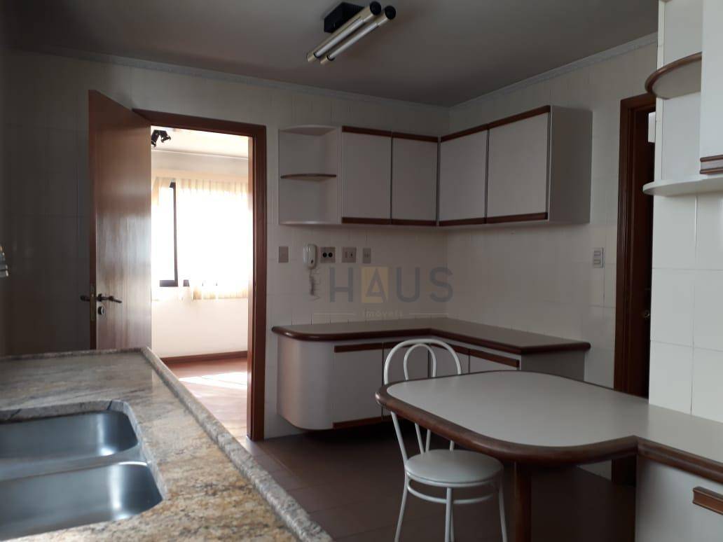 Apartamento à venda com 4 quartos, 160m² - Foto 9