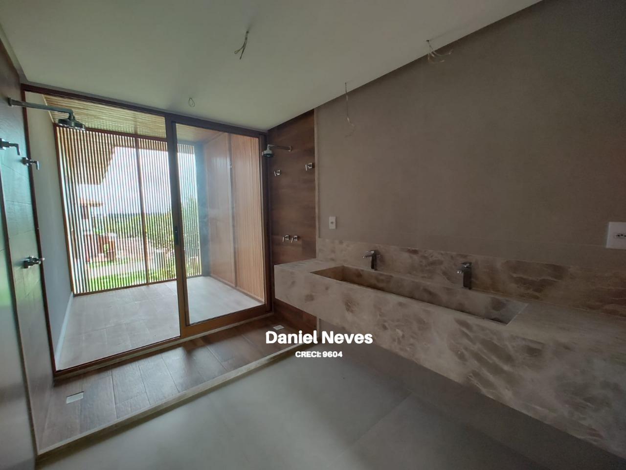 Casa de Condomínio à venda com 5 quartos, 375m² - Foto 15