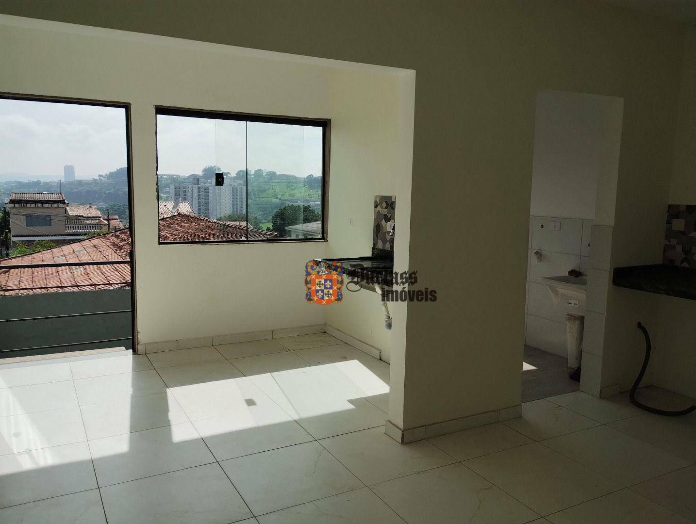 Casa à venda com 3 quartos, 105m² - Foto 9
