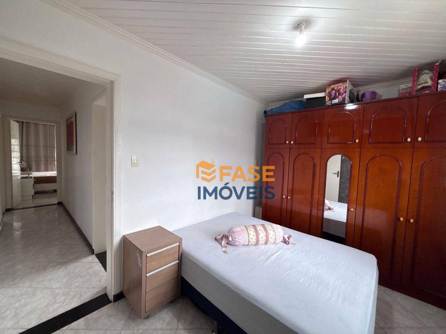 Casa à venda com 4 quartos, 213m² - Foto 26