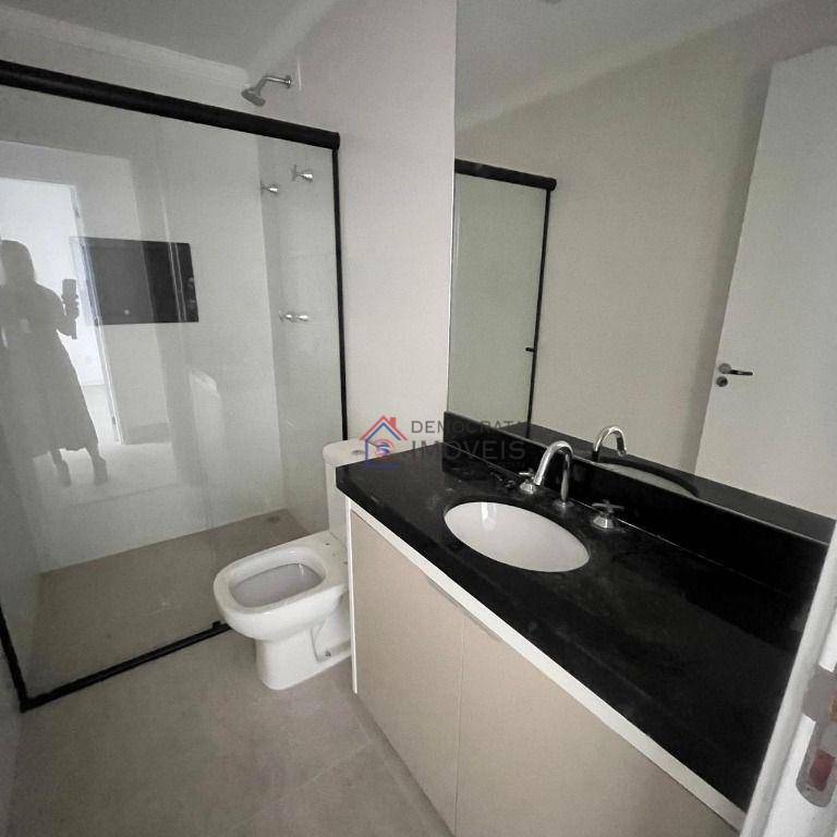 Apartamento à venda e aluguel com 2 quartos, 67m² - Foto 13