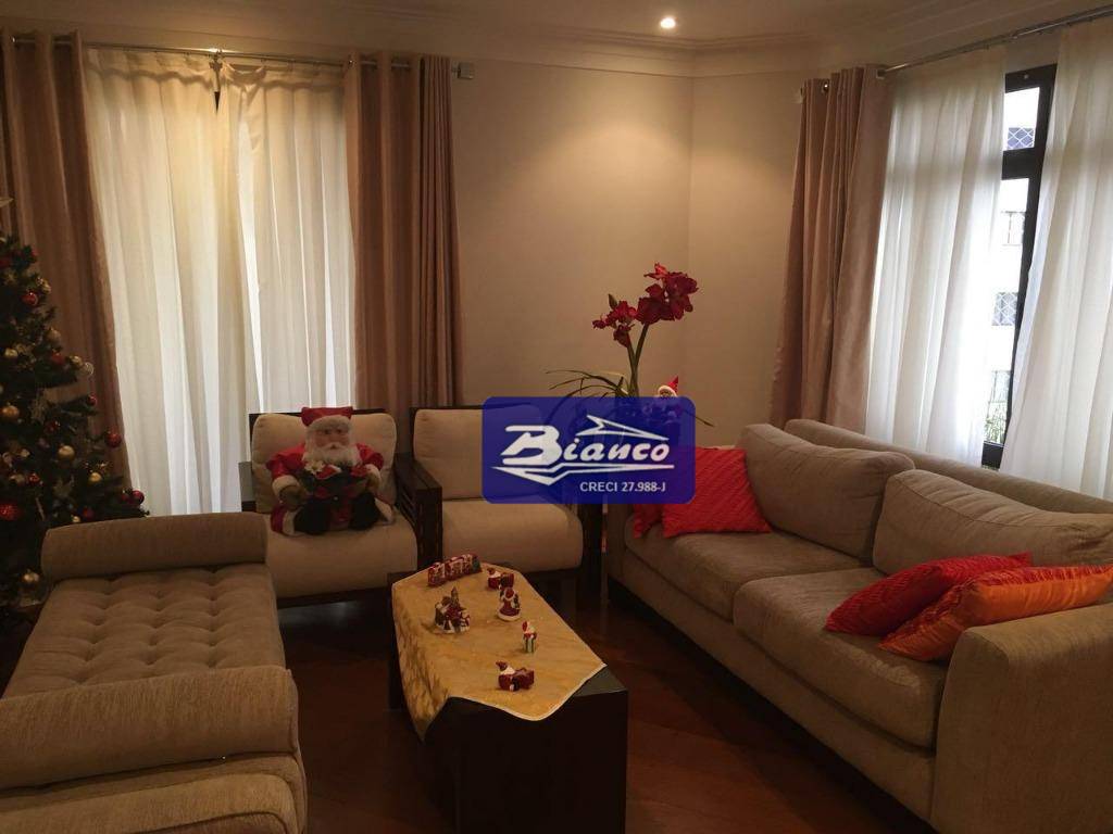 Apartamento à venda com 3 quartos, 190m² - Foto 1