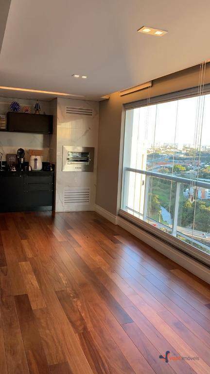 Apartamento à venda com 3 quartos, 147m² - Foto 13