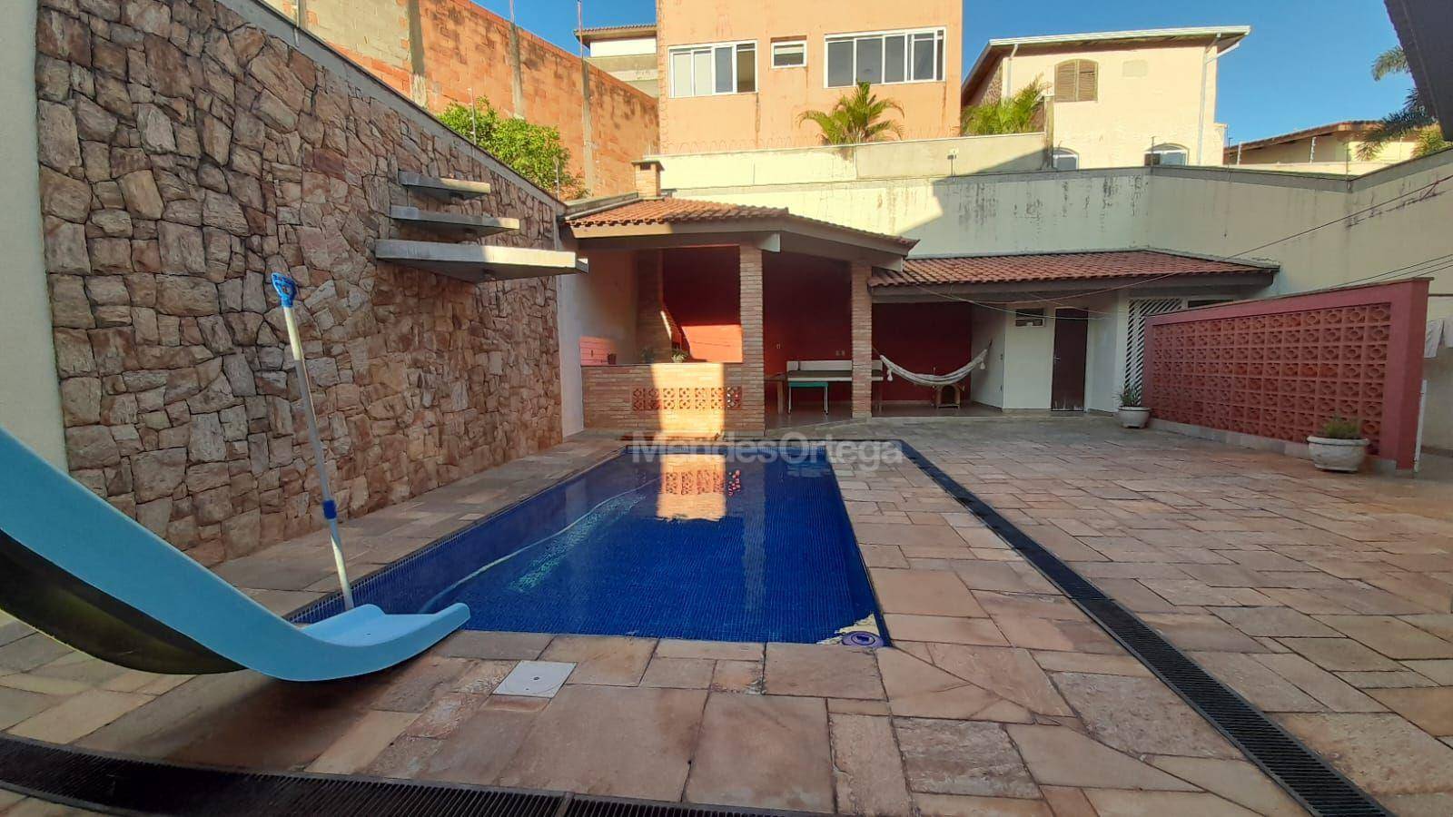 Casa à venda com 4 quartos, 360m² - Foto 39