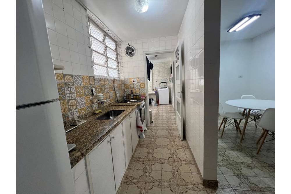 Apartamento à venda com 2 quartos, 83m² - Foto 2