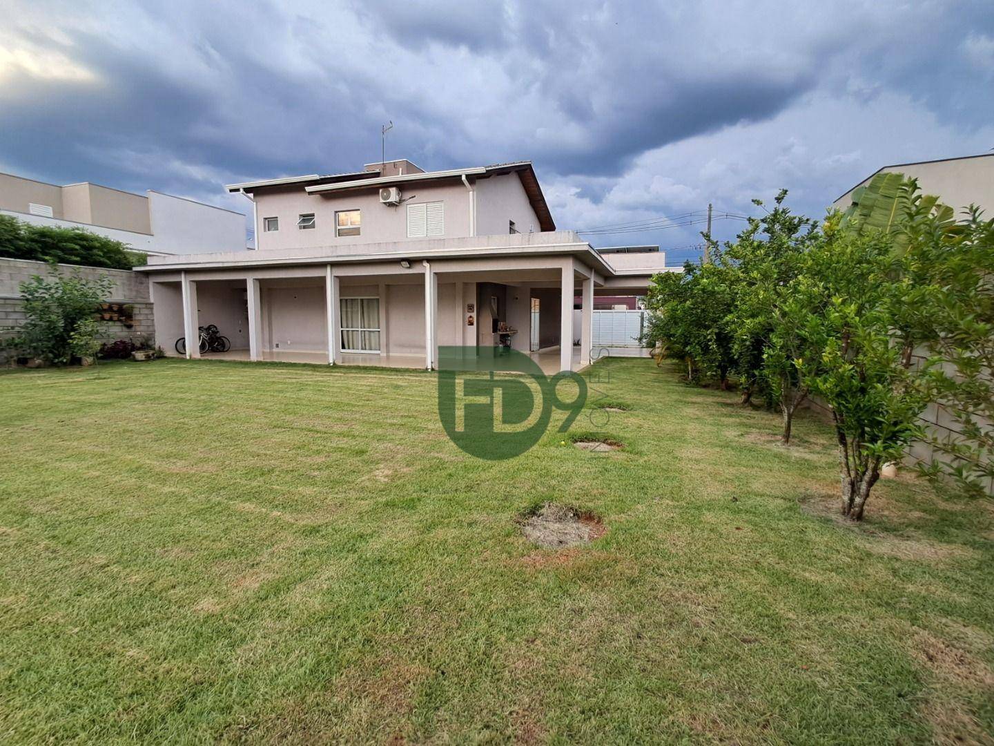 Casa de Condomínio, 4 quartos - Foto 1