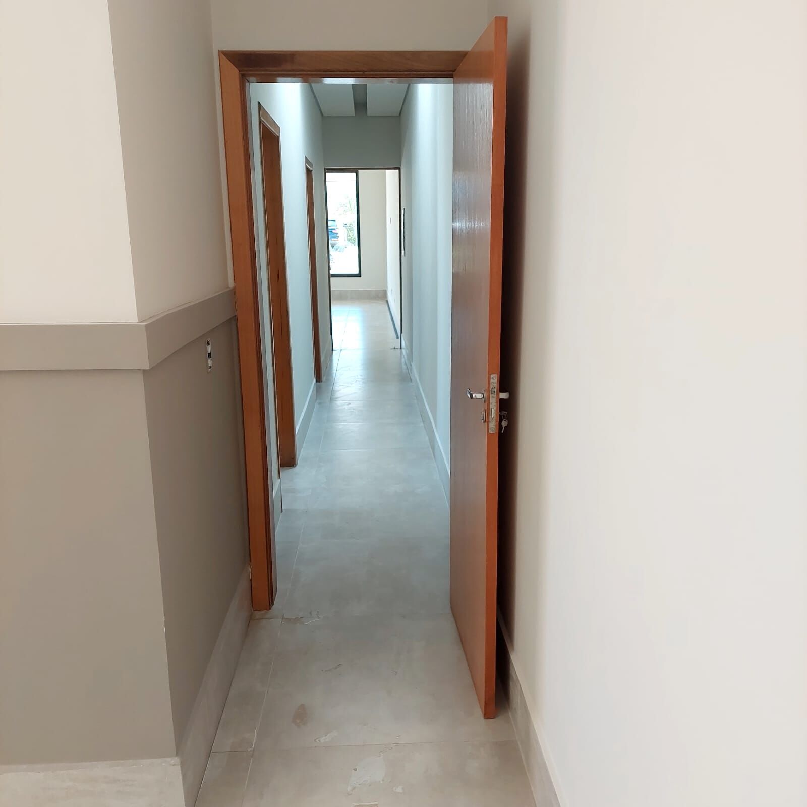 Casa à venda com 3 quartos, 171m² - Foto 4