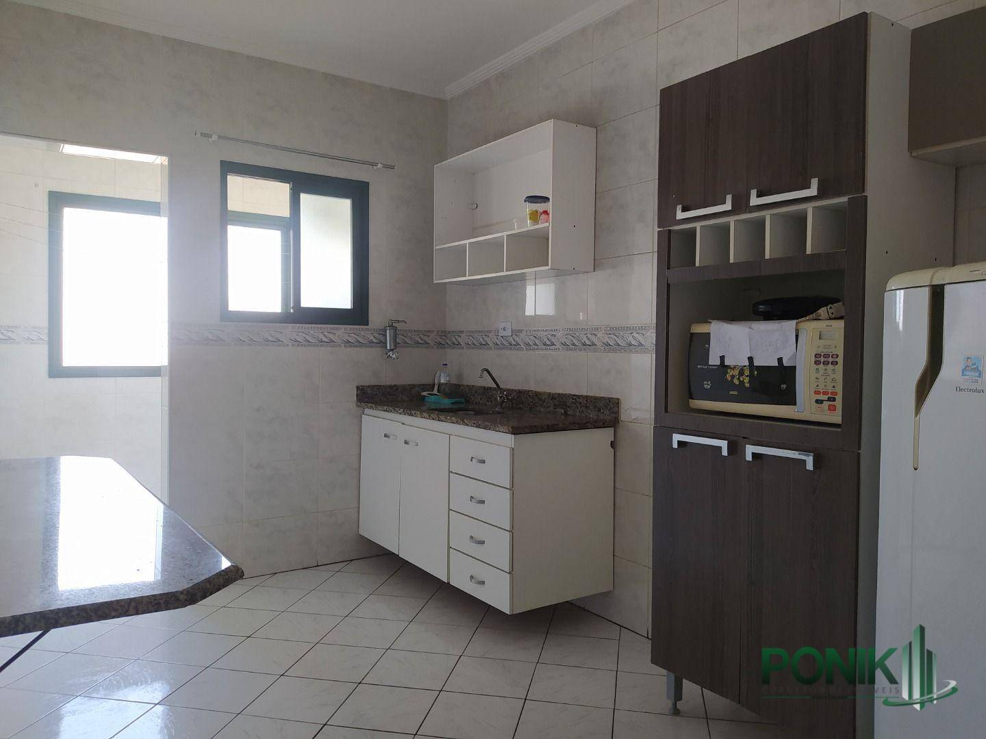 Apartamento para alugar com 1 quarto, 60m² - Foto 7