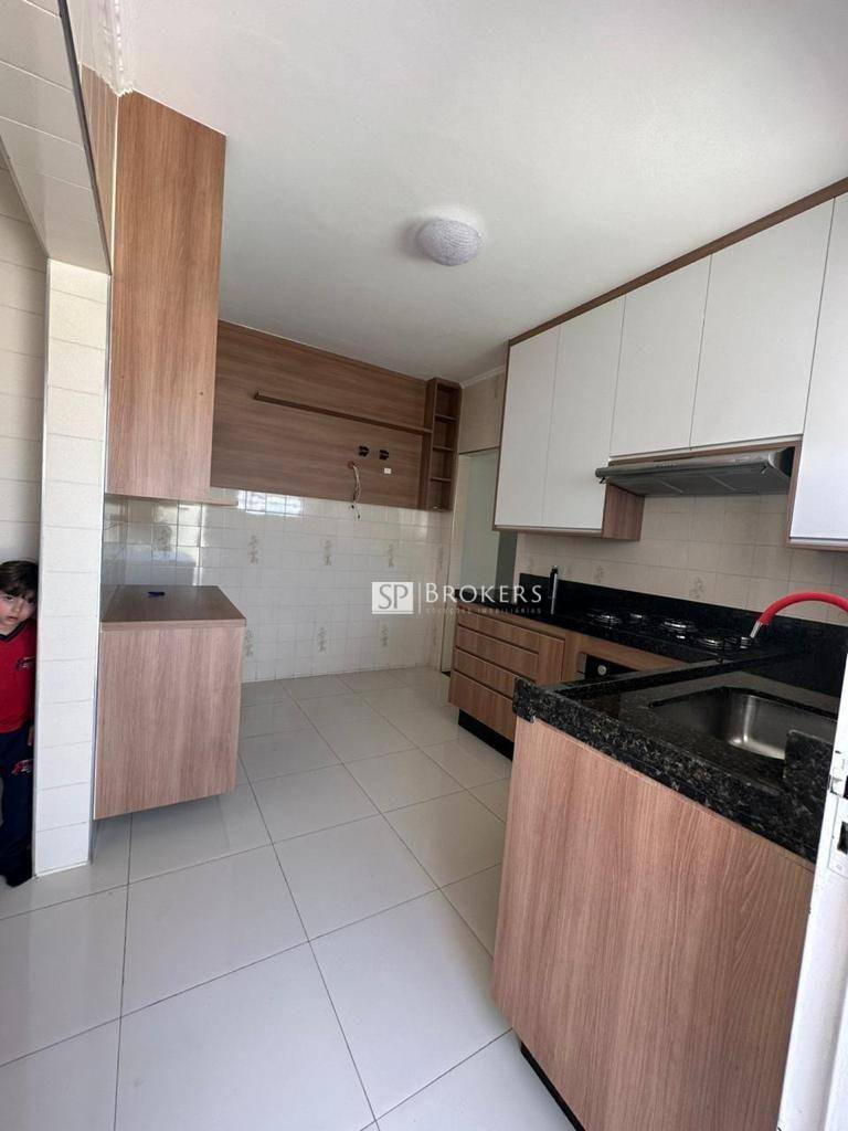 Casa à venda com 3 quartos, 260m² - Foto 9