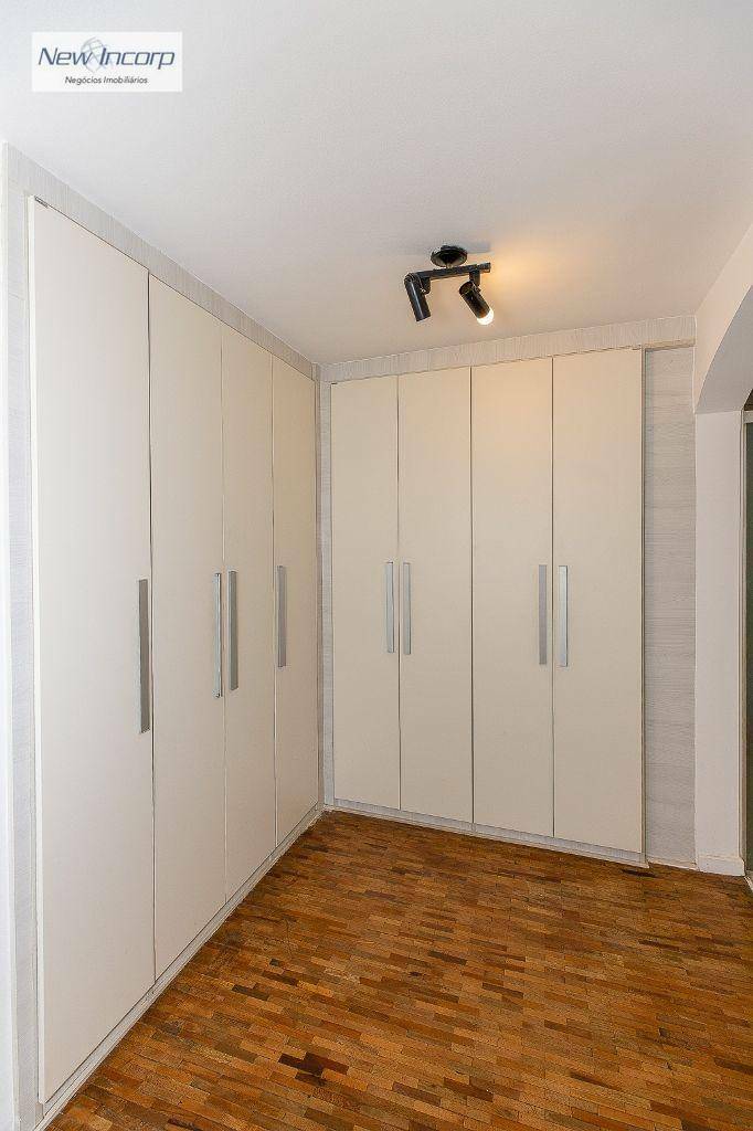 Apartamento à venda com 4 quartos, 320m² - Foto 24