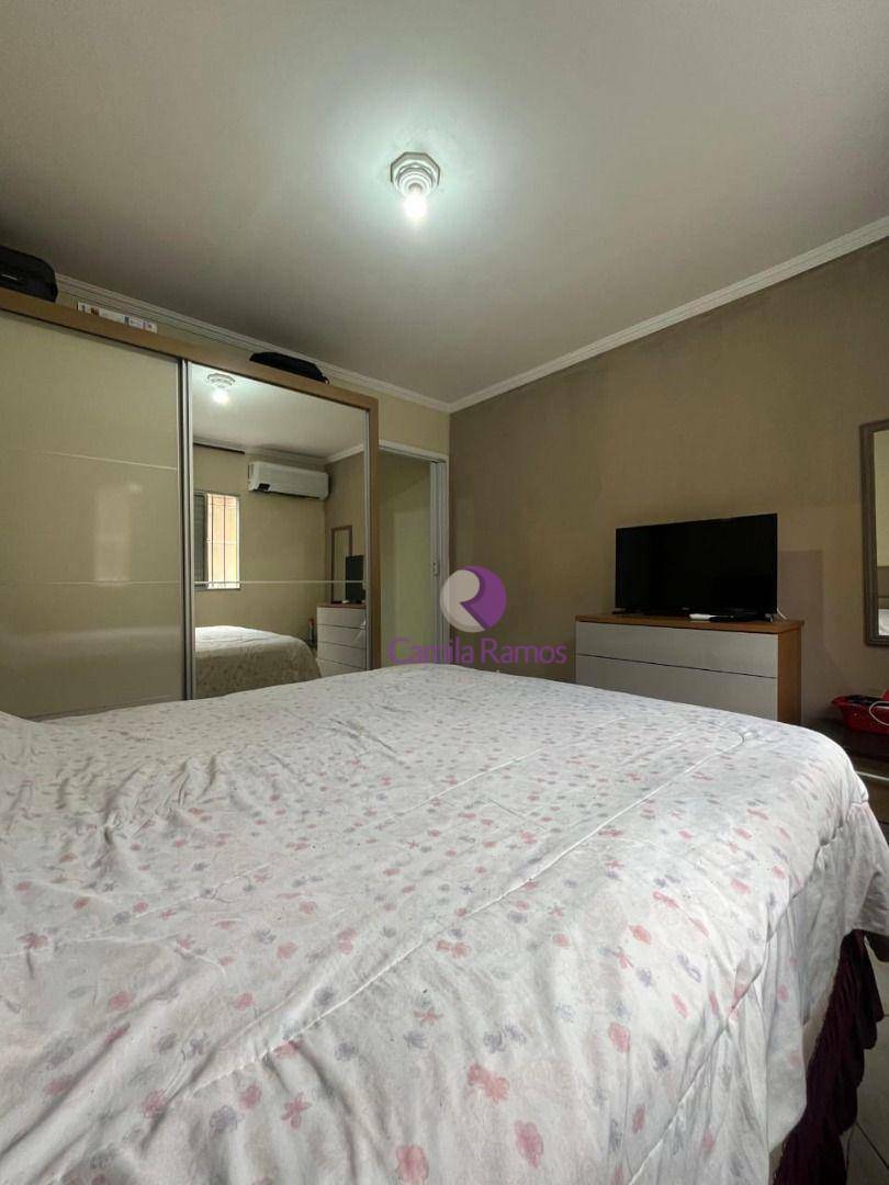 Casa à venda com 2 quartos, 120m² - Foto 9