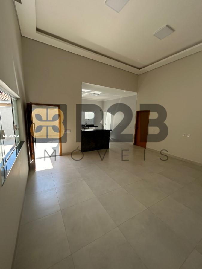 Casa à venda com 3 quartos, 180m² - Foto 7