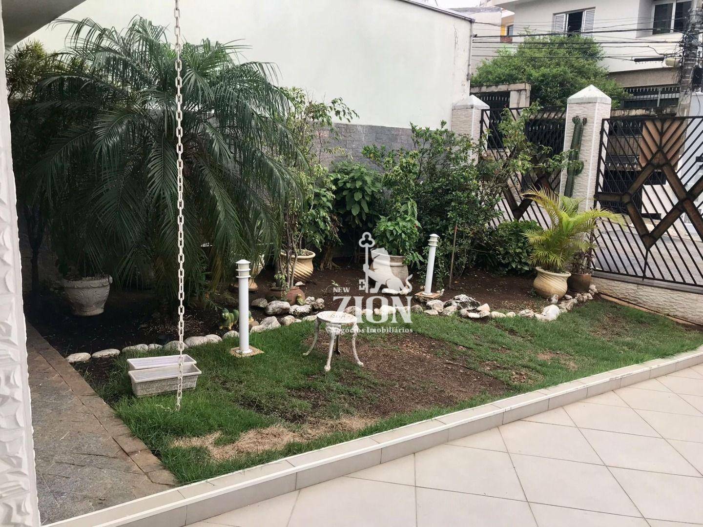 Sobrado à venda com 3 quartos, 212m² - Foto 2