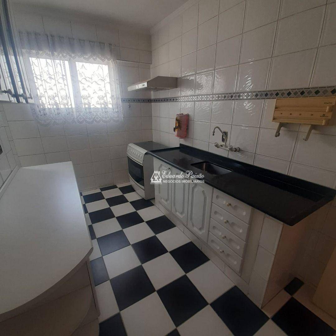 Apartamento para alugar com 2 quartos, 100m² - Foto 9