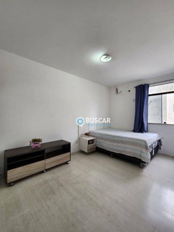 Apartamento à venda com 3 quartos, 83m² - Foto 9