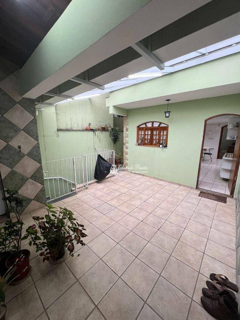 Sobrado à venda e aluguel com 3 quartos, 220m² - Foto 36