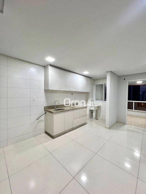 Apartamento à venda com 2 quartos, 65m² - Foto 2