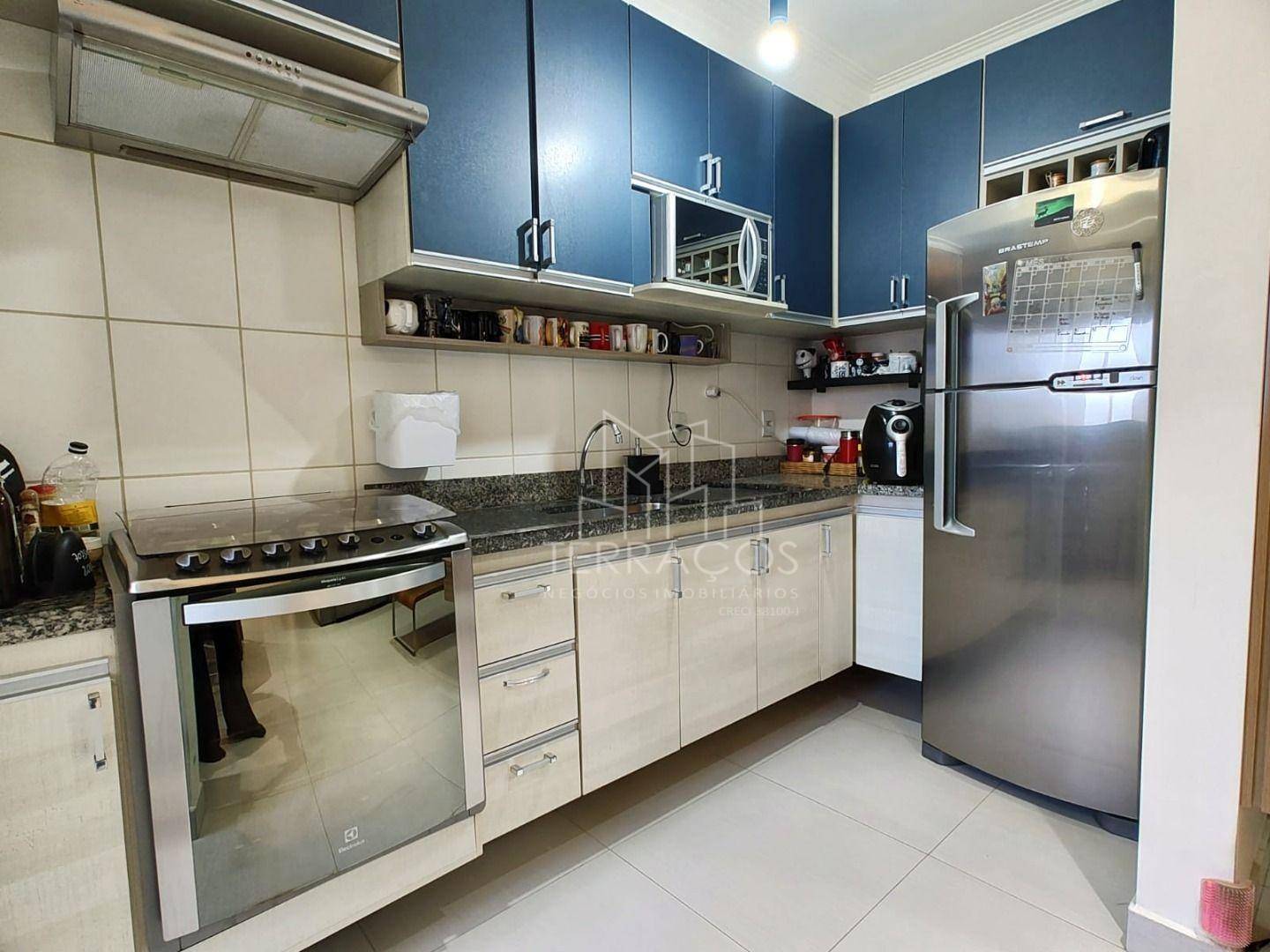 Apartamento à venda com 2 quartos, 60m² - Foto 7