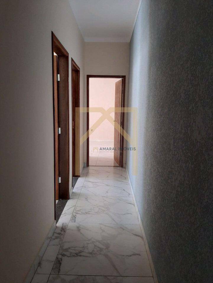 Casa à venda com 3 quartos, 135m² - Foto 13