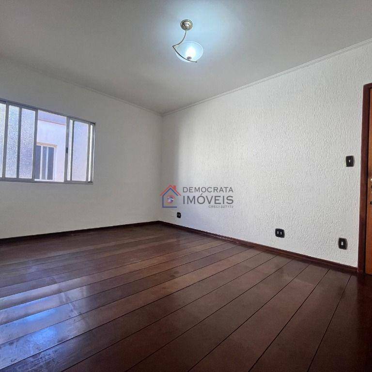 Apartamento à venda com 2 quartos, 85m² - Foto 2