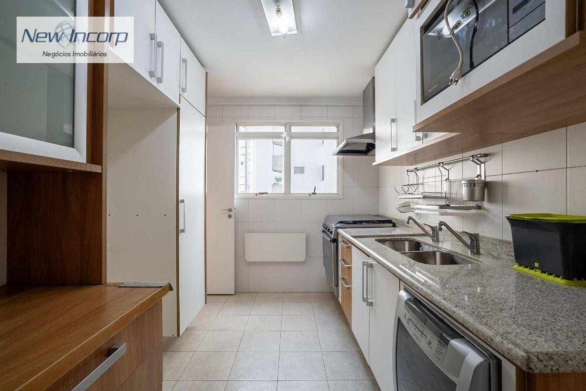 Apartamento à venda com 4 quartos, 198m² - Foto 19