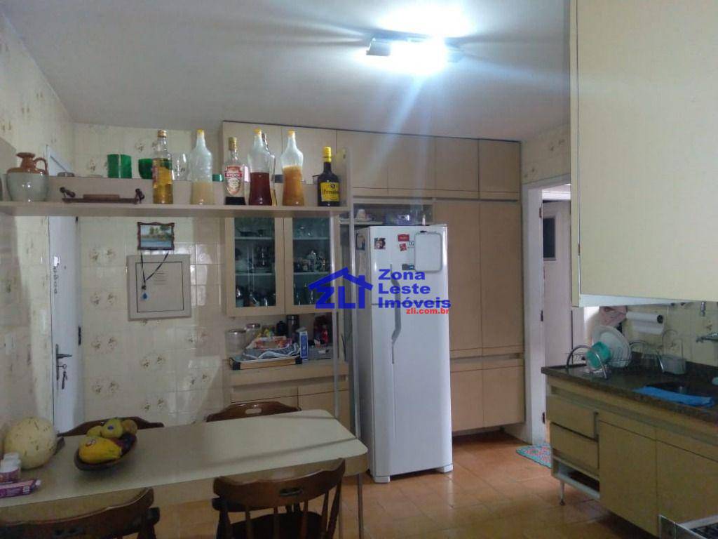 Apartamento à venda com 3 quartos, 114m² - Foto 18