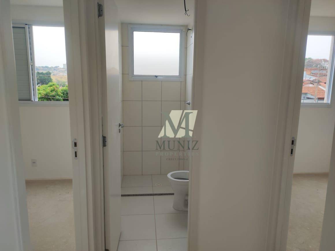 Apartamento à venda com 2 quartos, 45m² - Foto 14