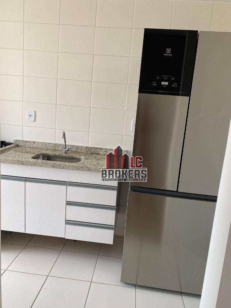 Apartamento para alugar com 2 quartos, 66m² - Foto 10