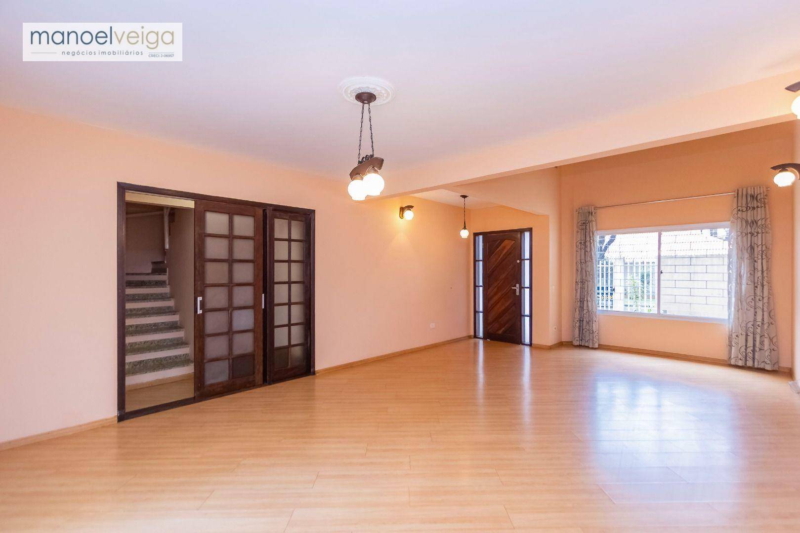 Sobrado à venda com 4 quartos, 199m² - Foto 2