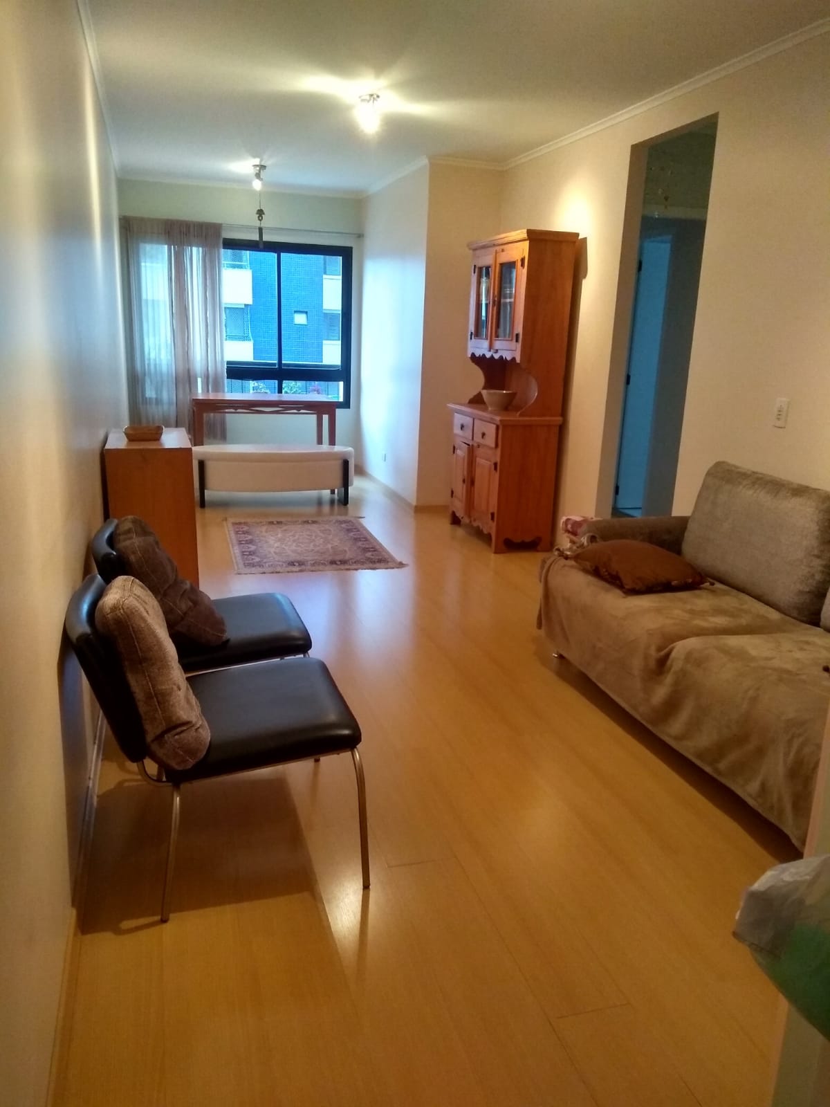 Apartamento à venda com 2 quartos, 61m² - Foto 1