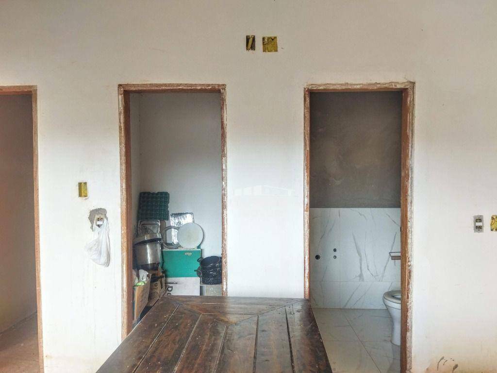 Chácara à venda com 2 quartos, 160m² - Foto 16