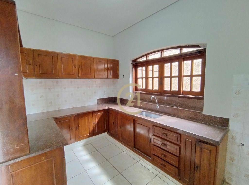 Casa à venda com 2 quartos, 173m² - Foto 12