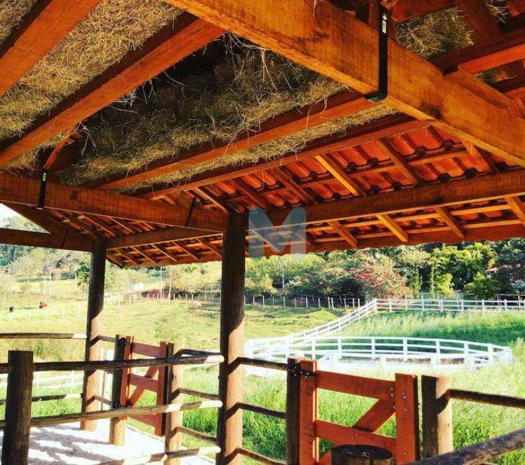 Chácara à venda com 2 quartos, 140m² - Foto 6