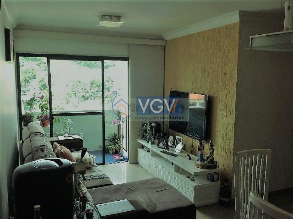 Apartamento à venda com 3 quartos, 79m² - Foto 1