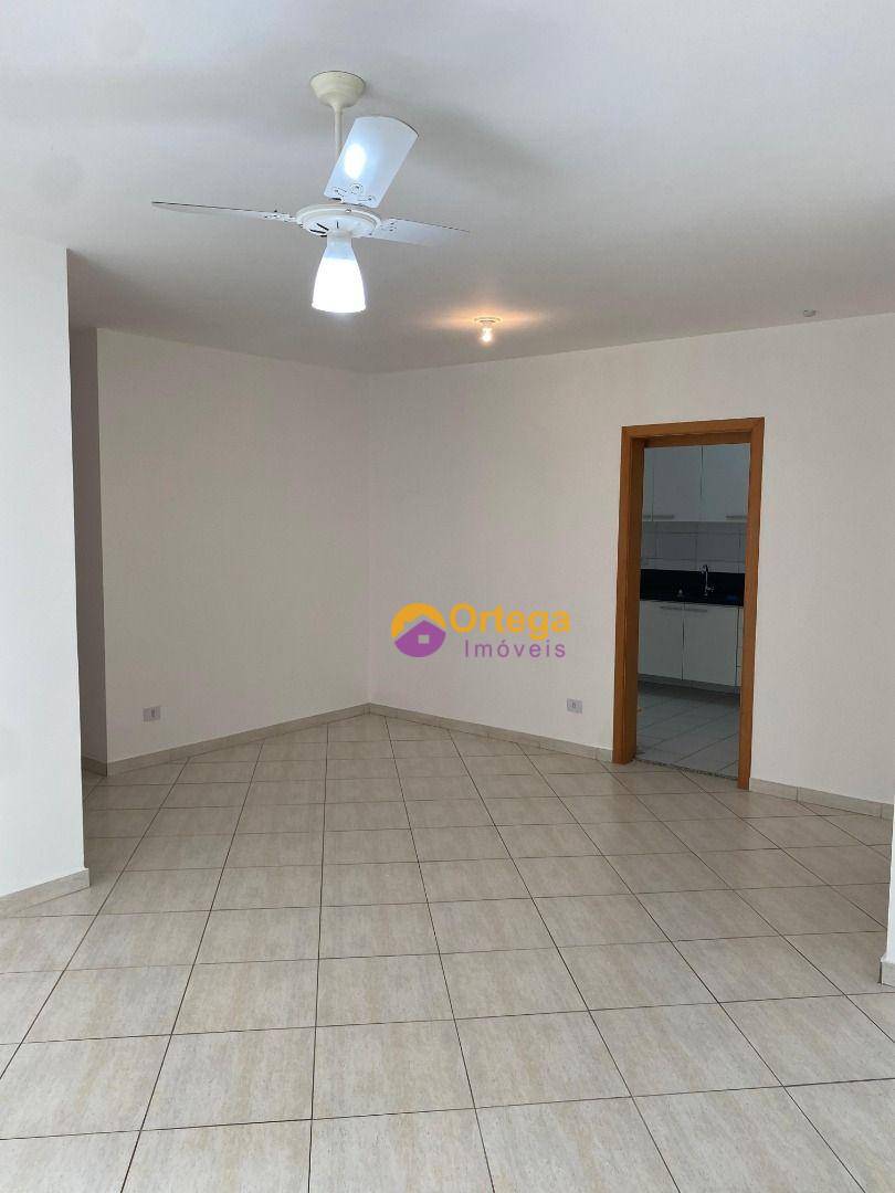 Apartamento à venda com 3 quartos, 120m² - Foto 15