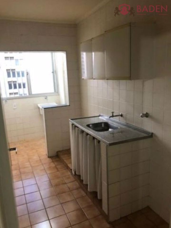 Apartamento à venda com 1 quarto, 45m² - Foto 9