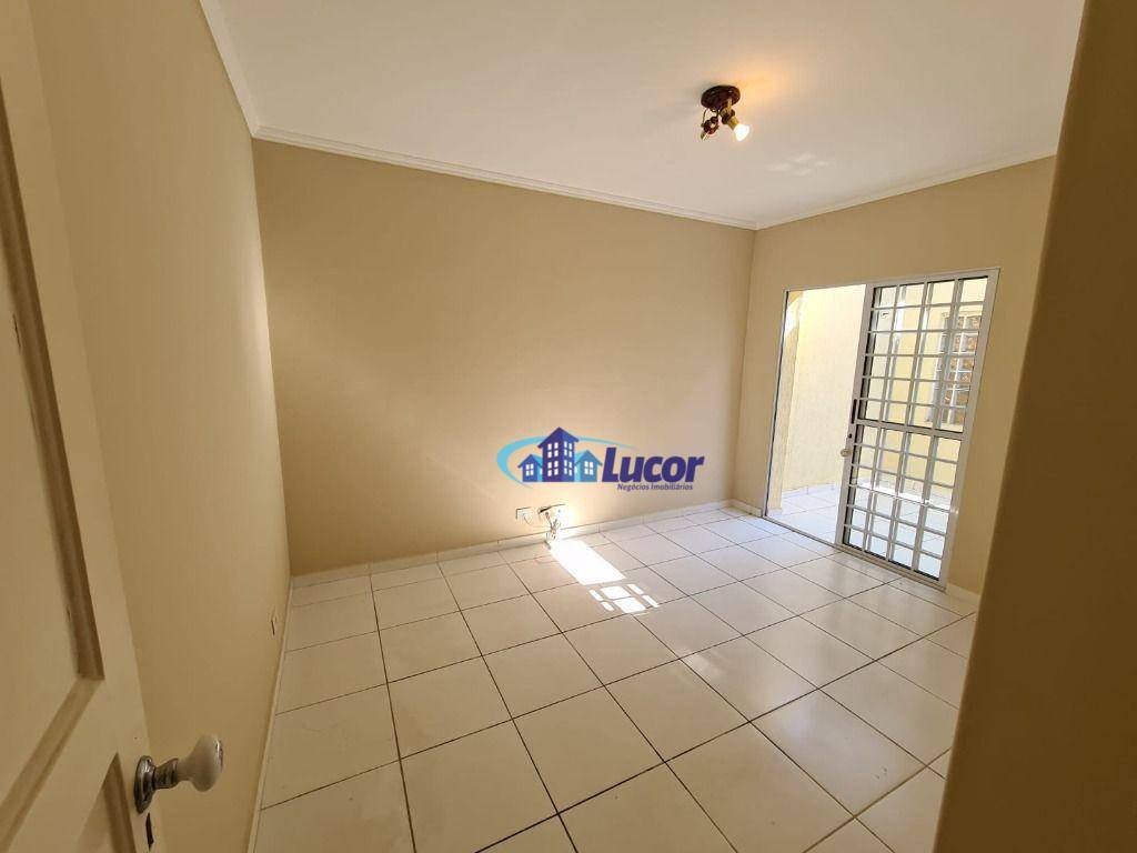 Sobrado para alugar com 2 quartos, 75m² - Foto 13