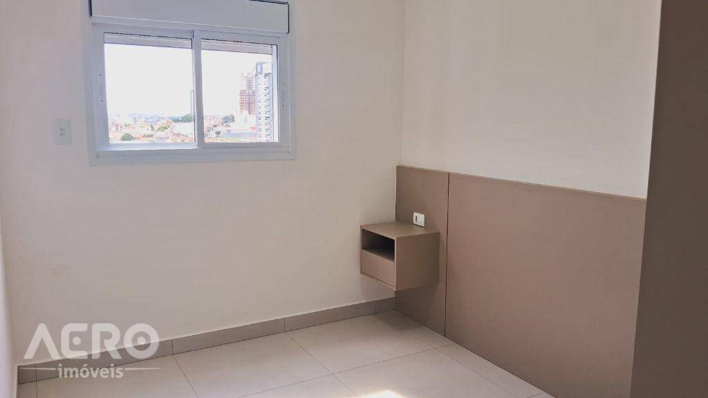 Apartamento para alugar com 1 quarto, 41m² - Foto 12