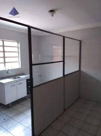 Casa à venda com 4 quartos, 140m² - Foto 11