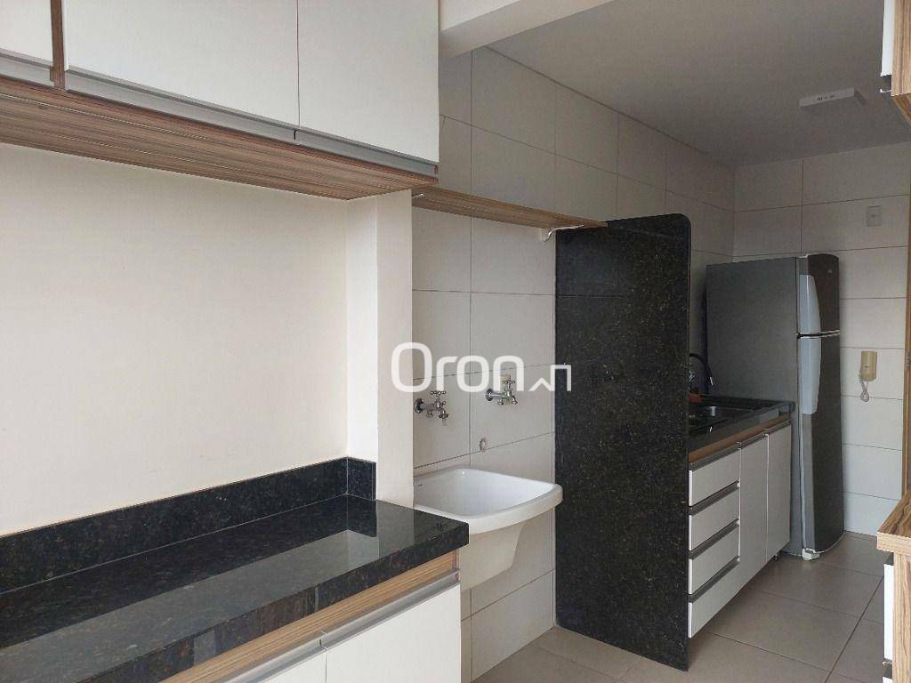 Apartamento à venda com 2 quartos, 67m² - Foto 6